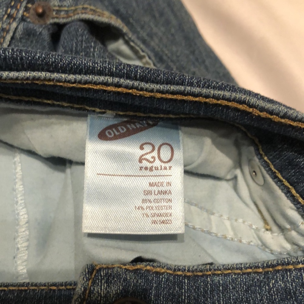 Old Navy-Size 20 Medium Wash Denim Jeans - Picture 4 of 4